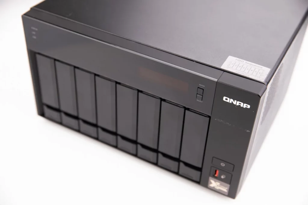 QNAP NAS